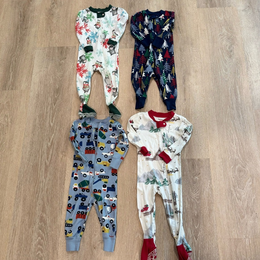 12-18 month boys pajamas/sleepers/Christmas pajamas/Hanna Andersson